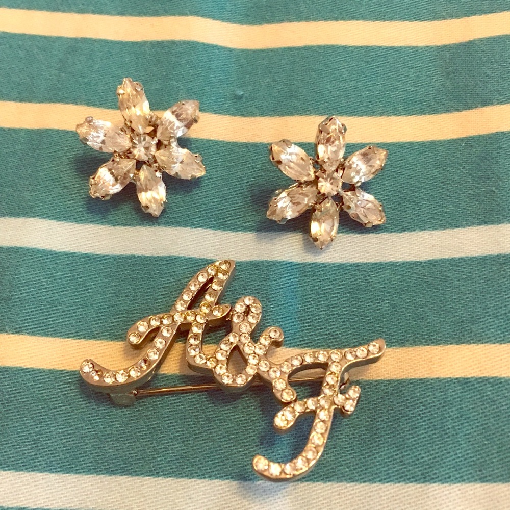 A&F Sparkly Pins